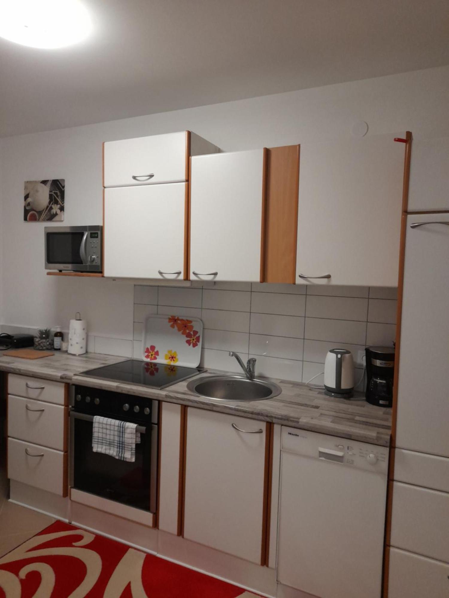 Apartments Donella Umag Bagian luar foto