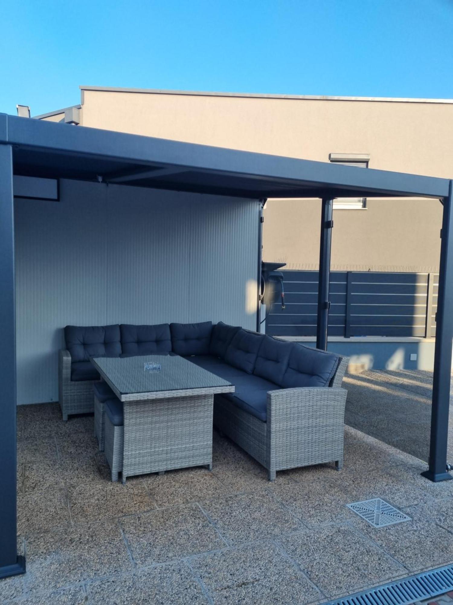 Apartments Donella Umag Bagian luar foto